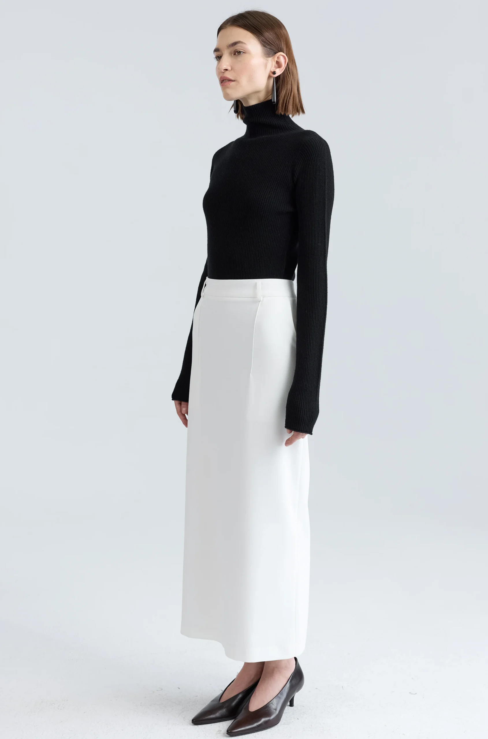 Slim Ribbed Turtleneck - Image 5