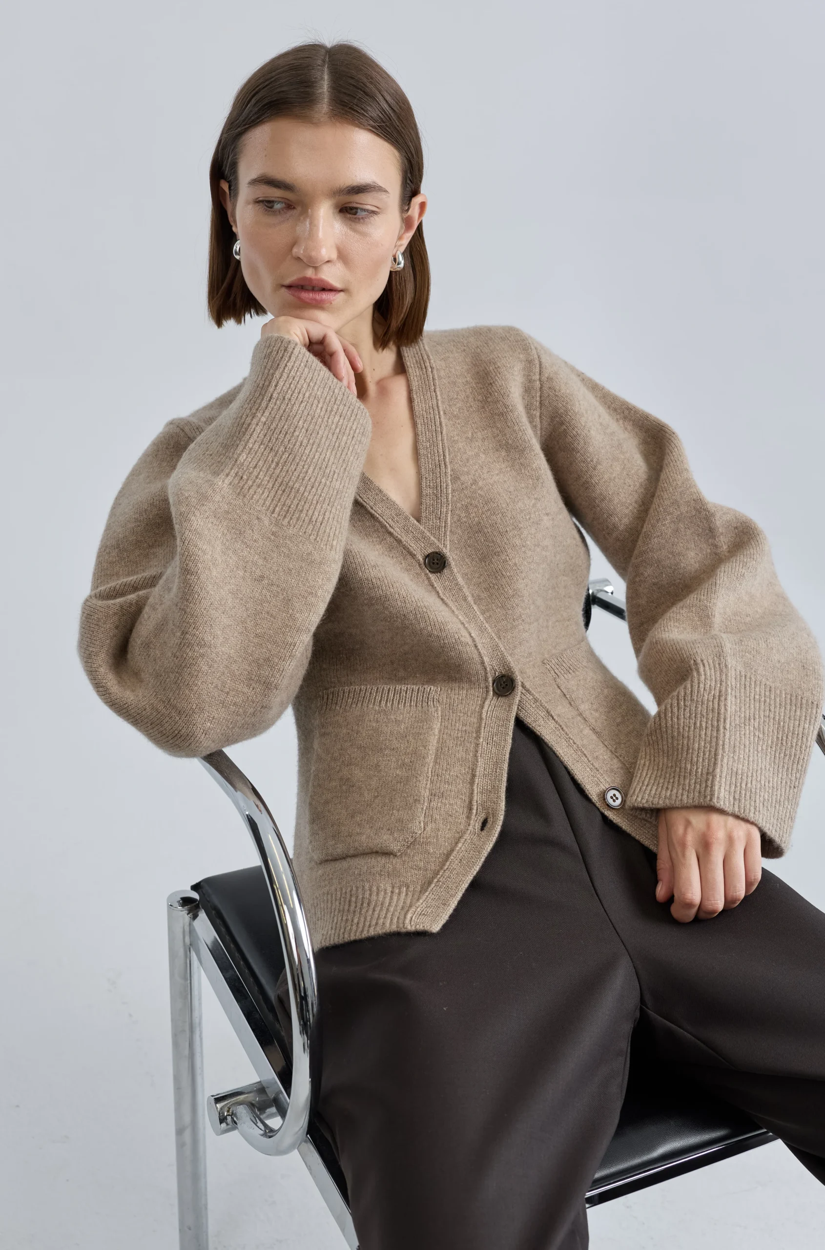 V Neck Cardigan - Image 3