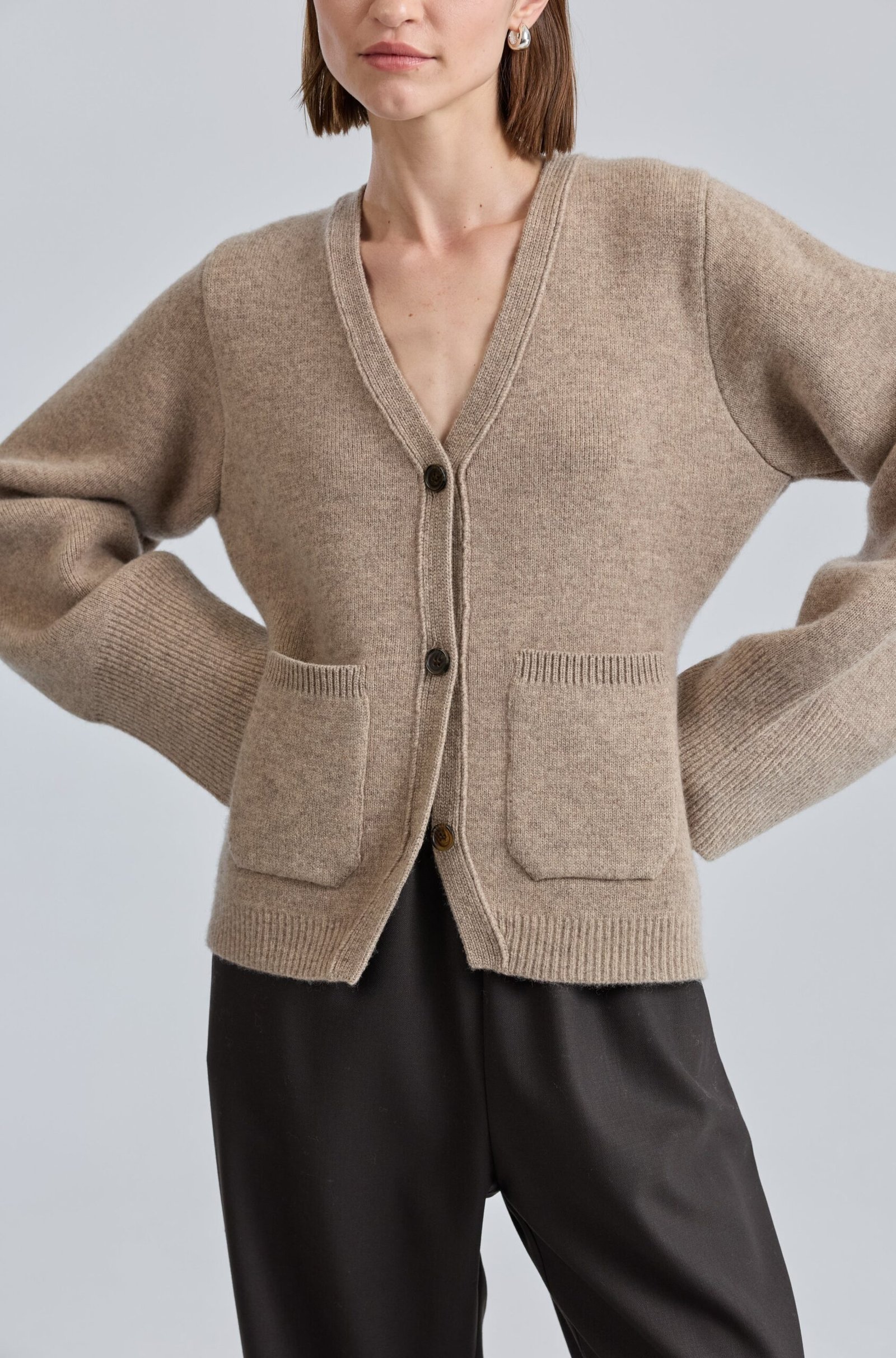 V Neck Cardigan - Image 5