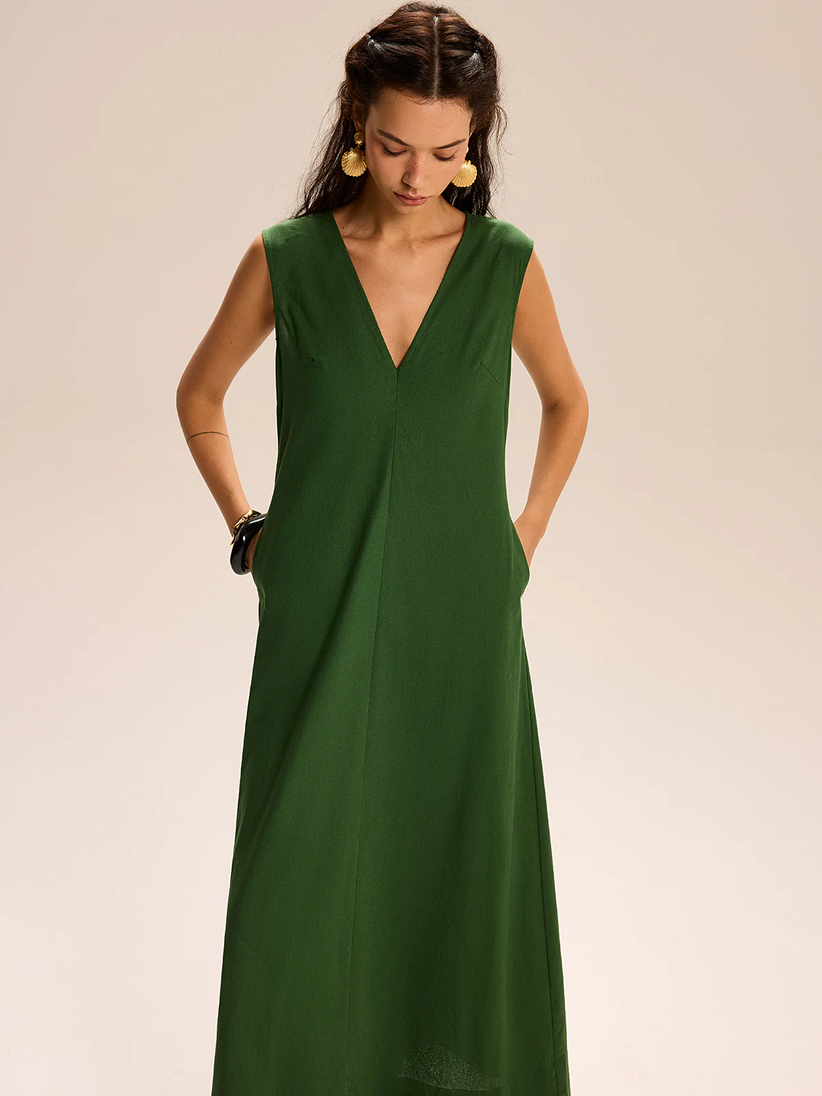 Linen & Cotton Pocketed V-Neck Maxi Dress - Image 5