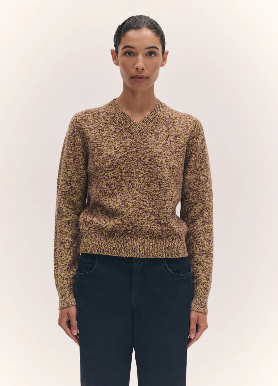 Sligo V-Neck - Image 4