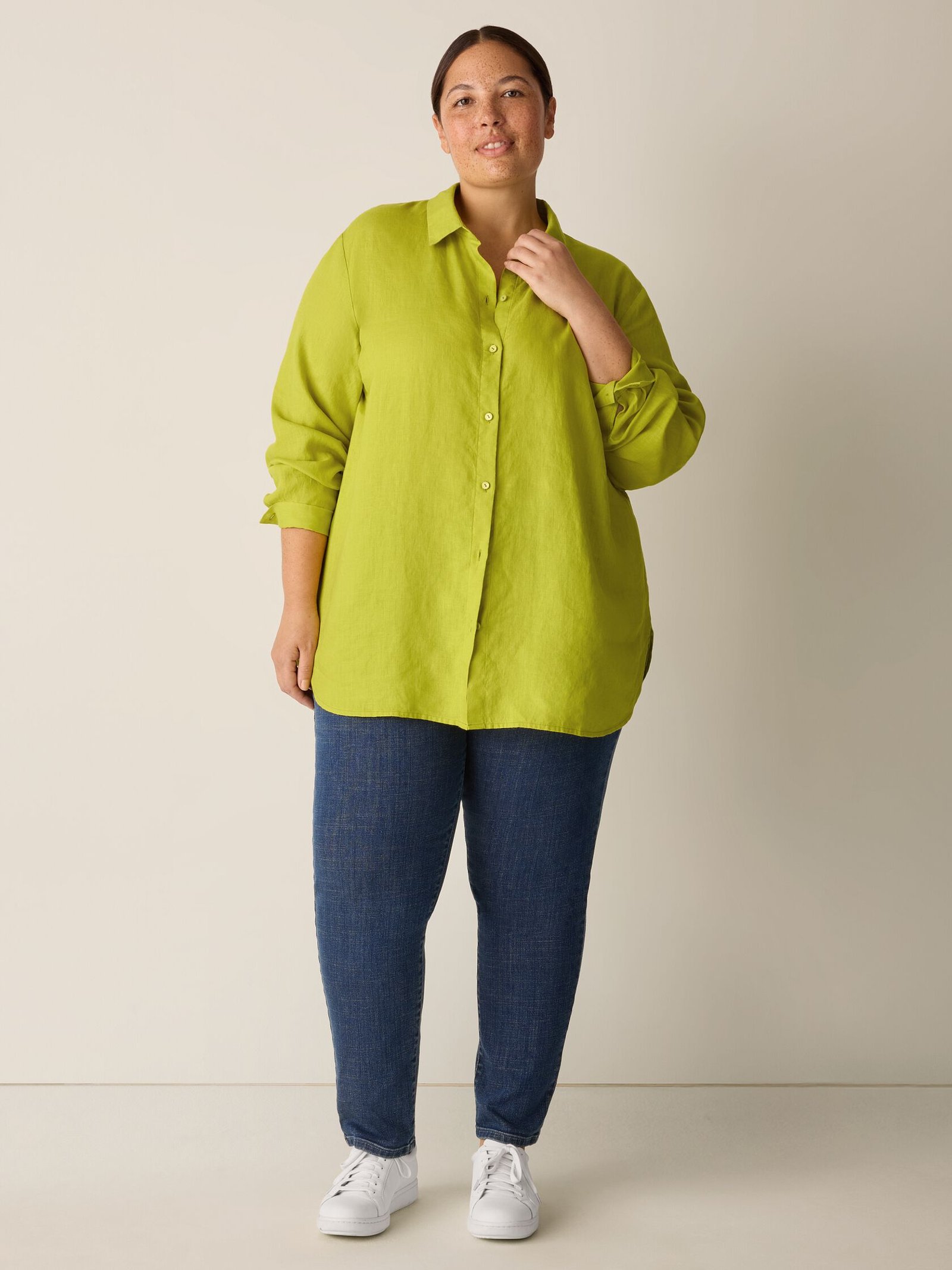 Organic Handkerchief Linen Classic Collar Shirt - Image 16