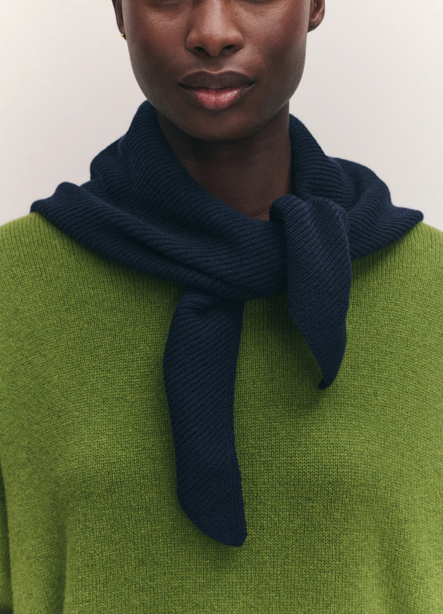 Fionn XL Cashmere Foulard - Image 8