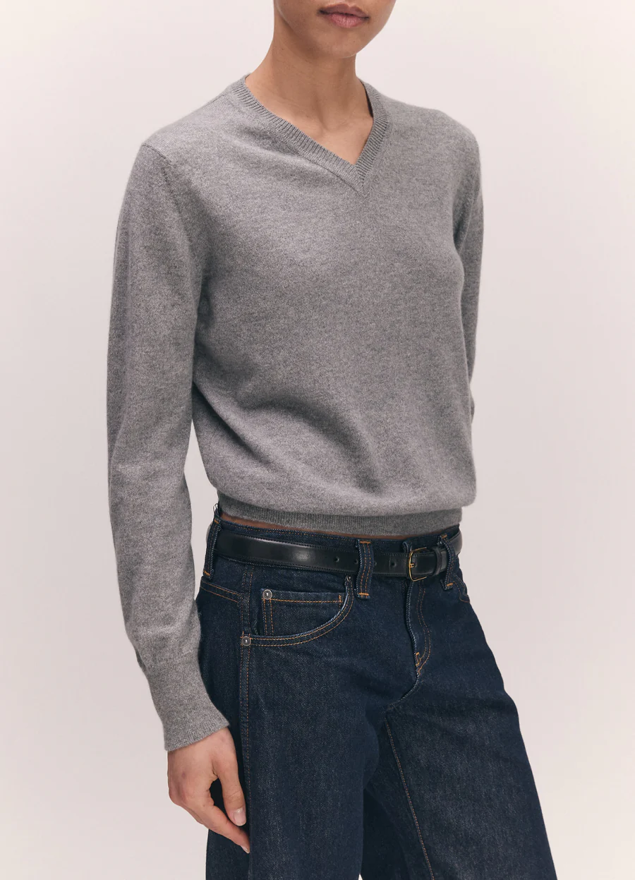 Skye Cashmere V-Neck - Image 3
