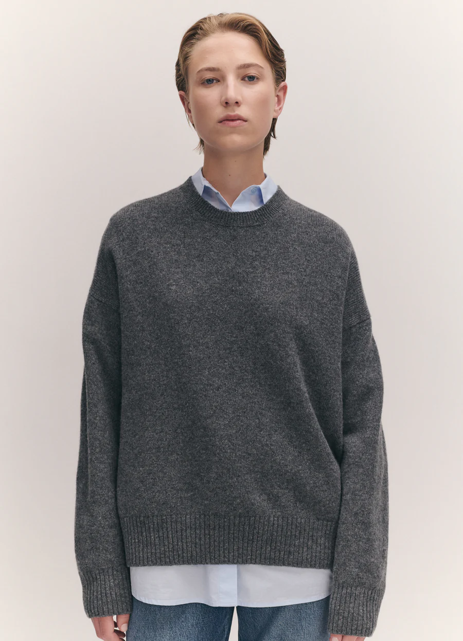 Innes Slouch Crewneck - Image 4